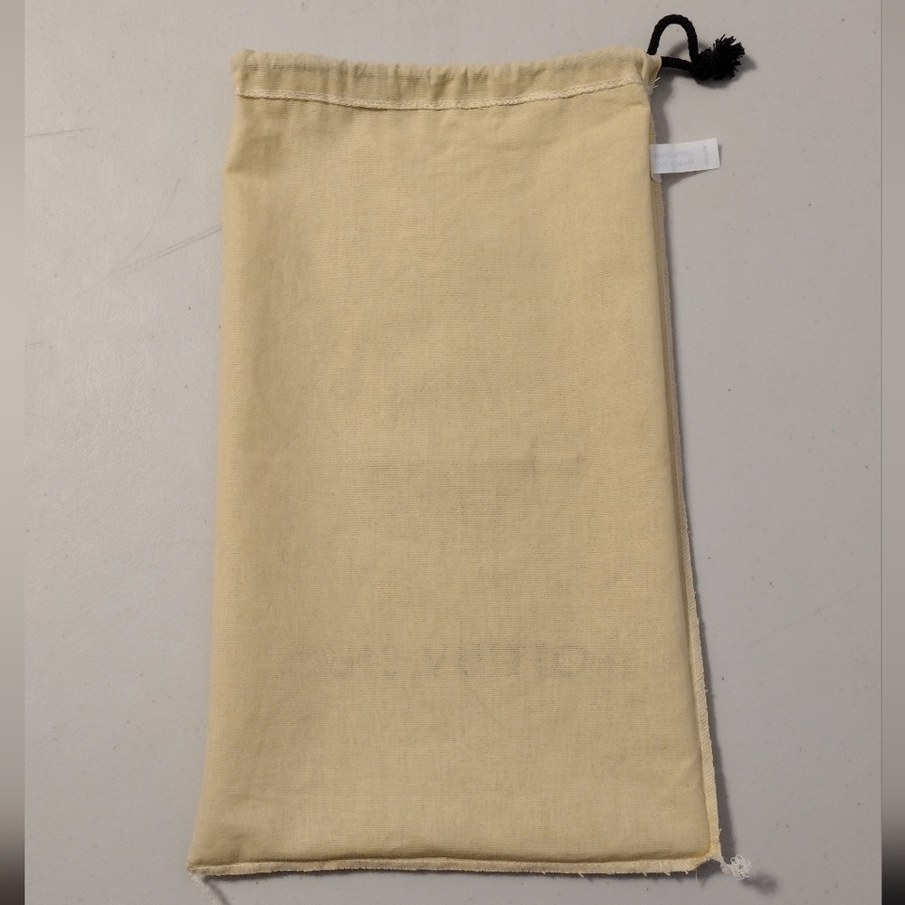 Bundle Of 2 Louis Vuitton Beige Dust Bags - Picture 4 of 14